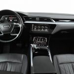 Audi E-tron 50 quattro 230 kW / DRIVE SELECT / VZDUCH. PODVOZOK / PANORAMA