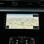 Audi E-tron 50 quattro 230 kW / DRIVE SELECT / VZDUCH. PODVOZOK / PANORAMA