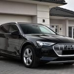 Audi E-tron 50 quattro 230 kW / DRIVE SELECT / VZDUCH. PODVOZOK / PANORAMA