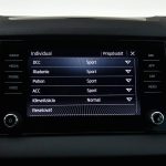 Škoda Karoq 2.0 TDI EVO 4X4 110 kW ,FACELIFT, KAMERA, LANE ASSIST, FULL LED, DMS, ACC…