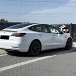 Tesla Model 3 PERFORMANCE SOH 92% ÚPLN. SERVISKA AMD RYZEN 79 kWh 4×4 513 PS
